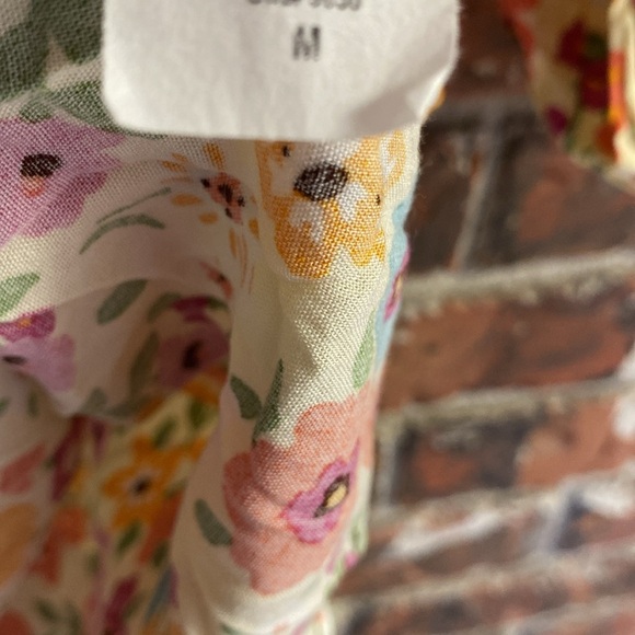 Haptics floral top - Picture 6 of 7